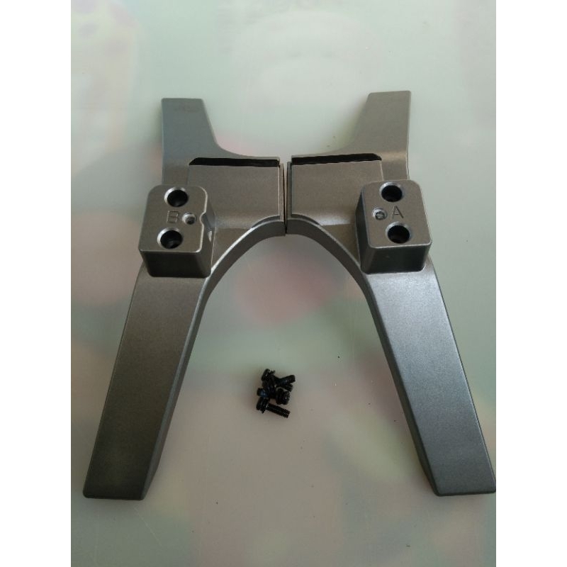 ขาทีวี TOSHIBA 43 นิ้ว รุ่น 43L3650VT,43L5650,40L3650 มือสอง