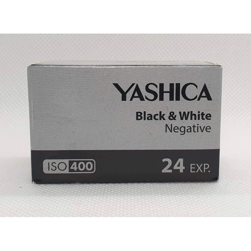 ฟิล์มขาวดำYashica ISO400 (Yashica Black&White)