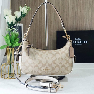 PENNIE SHOULDER BAG 25 IN SIGNATURE CANVAS (COACH C7223)