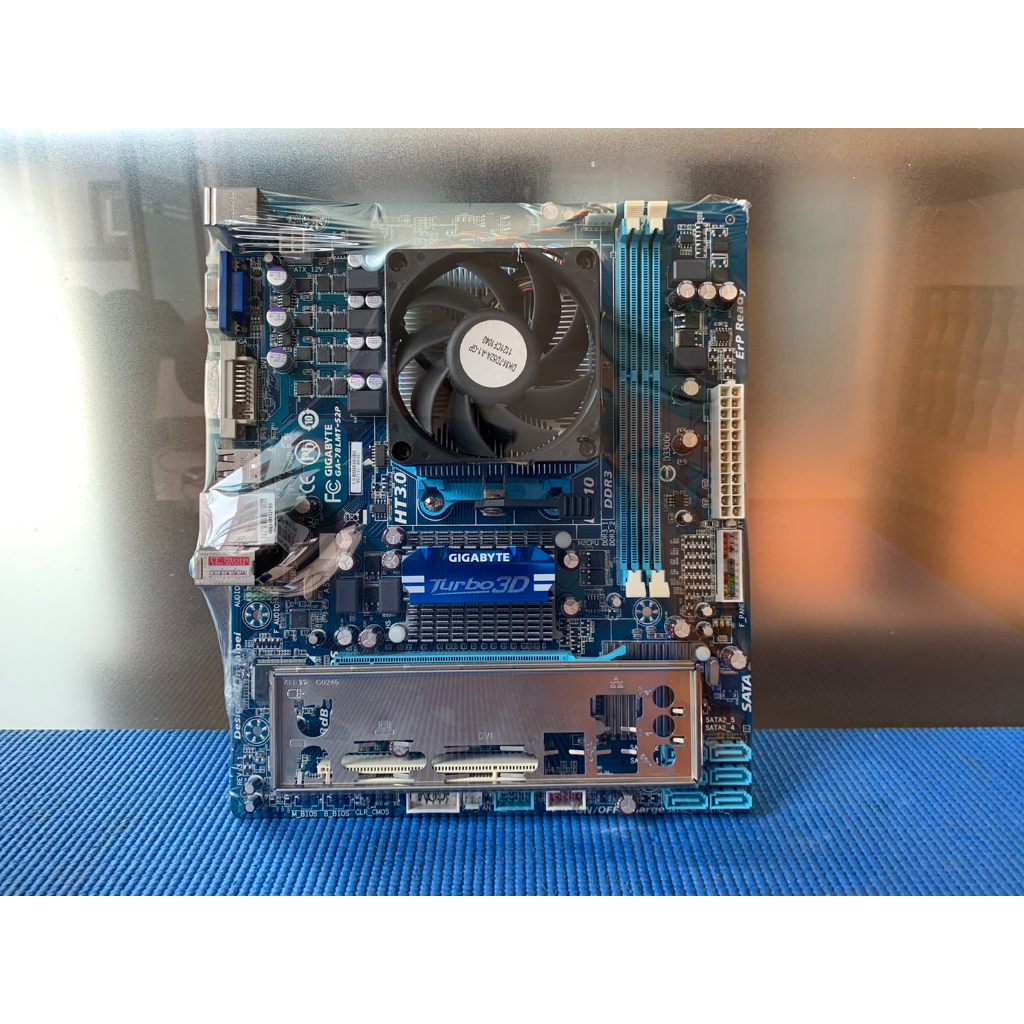 เมนบอร์ด GIGABYTE GA-78LMT-S2P Socket AM3+ RAM DDR3 Bus1333 CPU X2-555 พร้อมฝาหลัง สวยๆ (ร้านค้าส่งเ