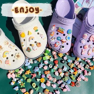 🍓EnJoy🍓 พร้อมส่ง (DOLL)  ตุ๊กตา ติดรองเท้า ลายการ์ตูน มีหลาย…