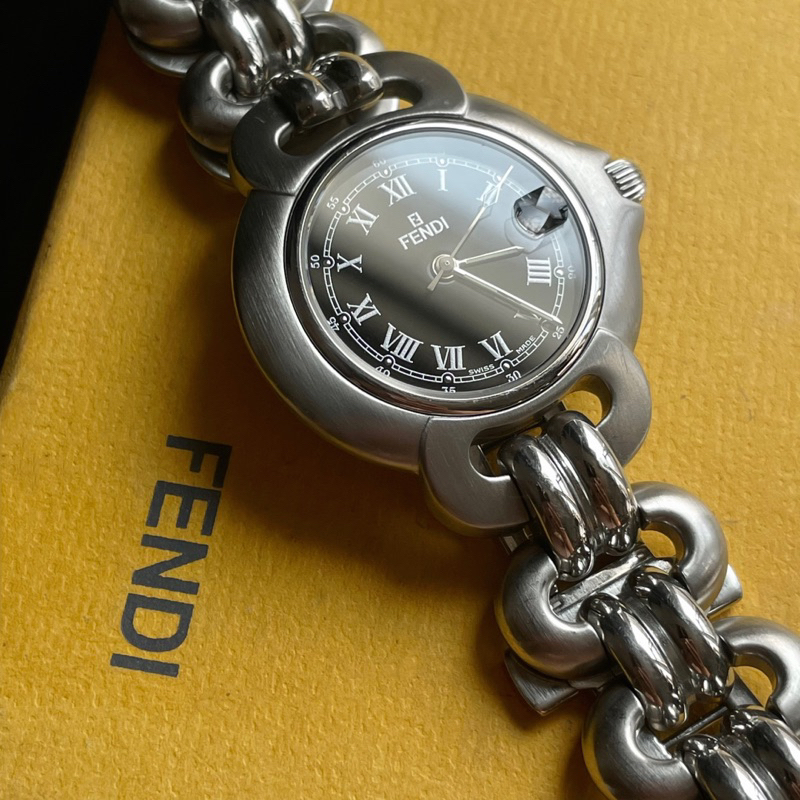 นาฬิกา Fendi Swiss แท้ 100% (หายาก) Rareitem
