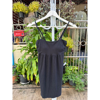 Bra Top Uniqlo เกาะอก เดรสสั้นสายเดี่ยว บราท็อป เสื้อเสริมบรา สีดำ ไซส์ M