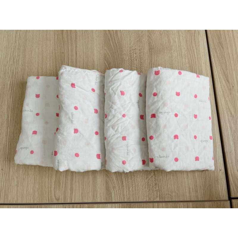 ผ้าอ้อม absorba ขายเหมา 4 ผืน