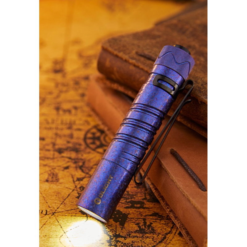 Olight i5R Titanium ice flower ประกันตลอดชีพ