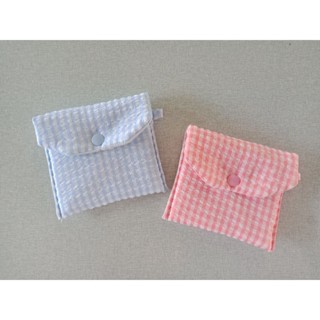 กระเป๋าสตางค์  9*11 cm. ใส่เหรียญ , ใส่บัตร (งานสั่งทำ แจ้งลายทางแชทค่ะ)