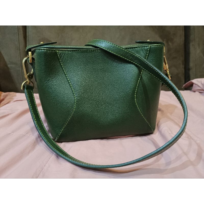 กระเป๋า Monique Alexis