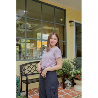 เสื้อยืดคอกลมแขนสั้นดีเทลเย็บตีตะเข็บแพทเทิร์นเก๋คะ ทรง basic
