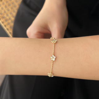 whisper.ring - Primrose Bracelet กำไลข้อมือ จี้ดอกไม้จิ๋ว ปรับความยาวได้
