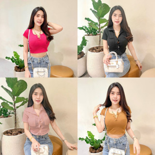 🌈 SpinnyHouse 🌈เสื้อครอป CROPTOP แต่งกระดุมหน้า แขนสั้น ผ้ายืดใส่สบายไม่ร้อน ผ้าร่องเล็ก เสื้อgg เพียว P201C