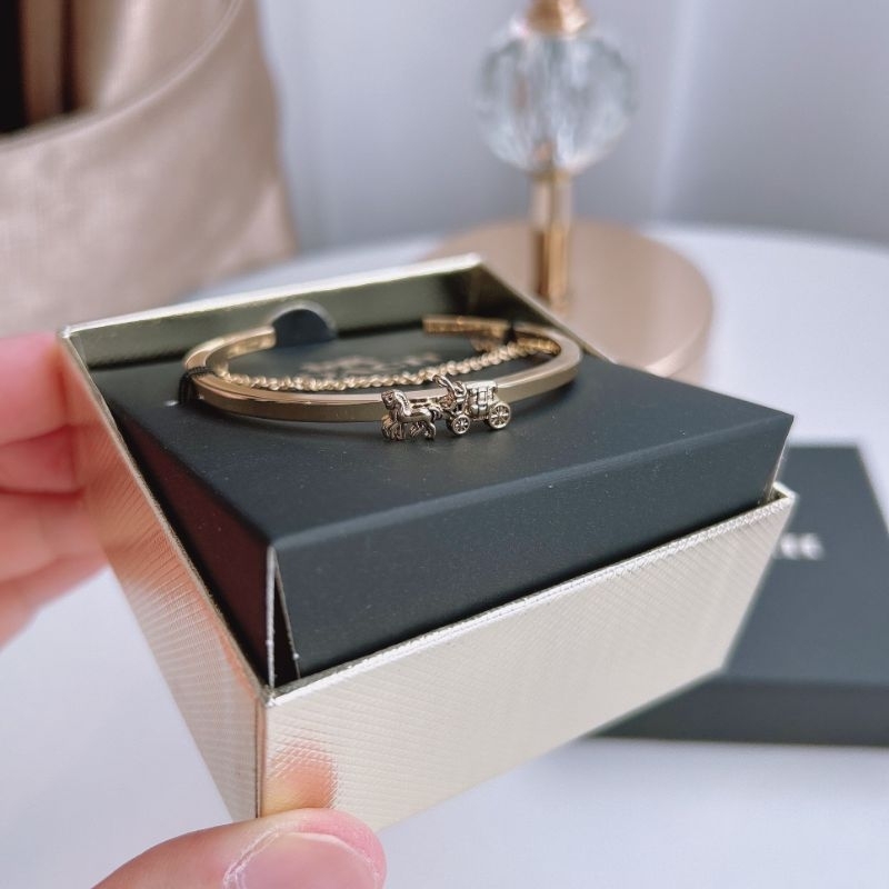 ❤️ กำไลสีทองHorse And Carriage Double Chain Cuff GoldStyle No. f33376