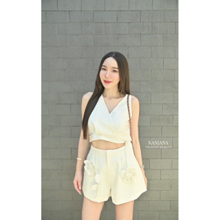 Set 2 Pcs ครอปคอวีผูกเอวสีขาว ♡ 𝐊𝐀𝐍𝐉𝐀𝐍𝐀 𝗕𝗥𝗔𝗡𝗗 ♡