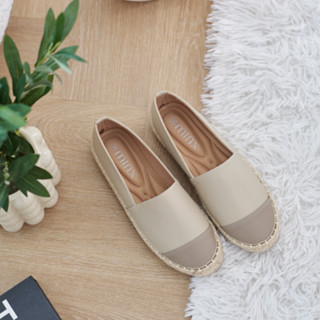 Minx รุ่น chloe leather extra soft สี taupe พื้นนุ่ม