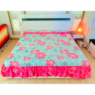 ผ้าคลุมเตียง (กระโปรงเตียง) หรือผ้าปูที่นอน (แบบหนา) ขนาด 6ฟุต สีฟ้าลายดอกวินเทจ ด้านบนปักลาย Arpeggio มือสองเกาหลีแท้
