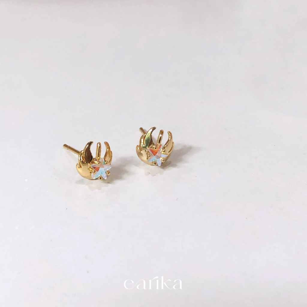 earika.earrings - hologram fireball stud ต่างหูแป้นลายลูกไฟจี้โฮโลแกรมก้านเงินแท้ (มีทั้งหมด 3 สี) เหมาะสำหรับคนแพ้ง่าย