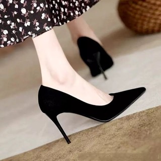 Sale รองเท้าส้นสูงสีดำ ผ้ากำมะหยี่