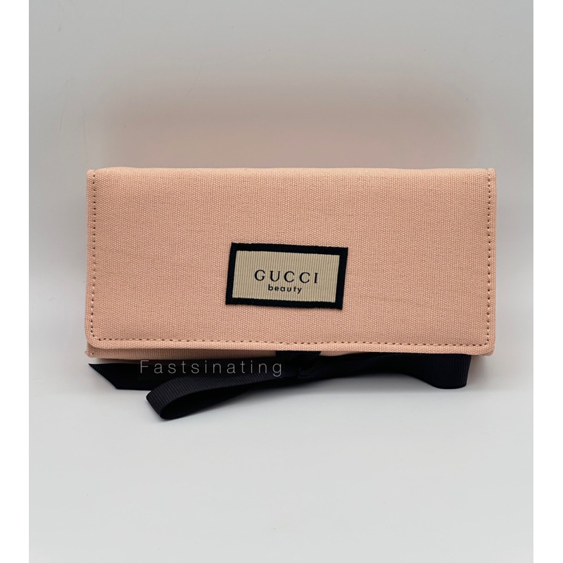 Gucci Cosmetic Bag ขนาด 15x7x3.5 ซม. ของแท้ จากเคาน์เตอร์เครื่องสำอางค์