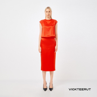 VICKTEERUT Red Cap Sleeve Satin Midi Dress เดรสแขนล้ำ ผ้าซาติน