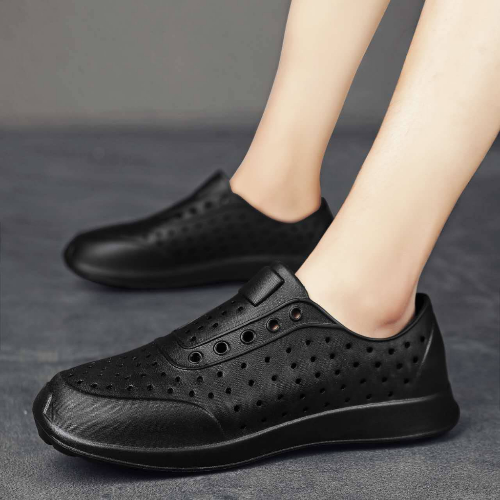 รองเท้ายางผู้ชาย  รองเท้าแบบสวม ใส่ลุยน้ำ สินค้าไทยพร้อมส่ง รุ่น Clogs NT22
