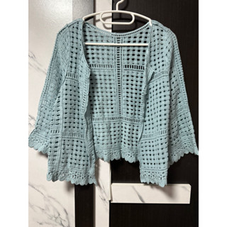 เสื้อคลุมไหมพรมฟ้ามิ้น