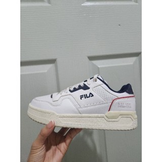 ส่งต่อรองเท้า fila แท้จากช้อปมีกล่องมีแท๊ก ใส่ครั้งเดียว39"