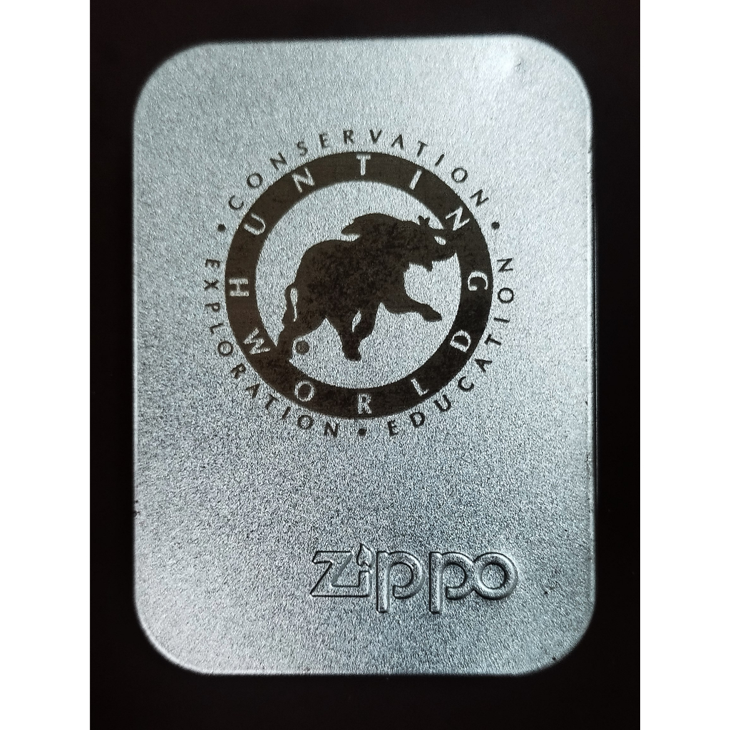 ไฟแช็ค Zippo Hunting World ของแท้ 100%  ผลิตขึ้นในปี 2549 ZIPPO ใหม่พร้อมกล่อง