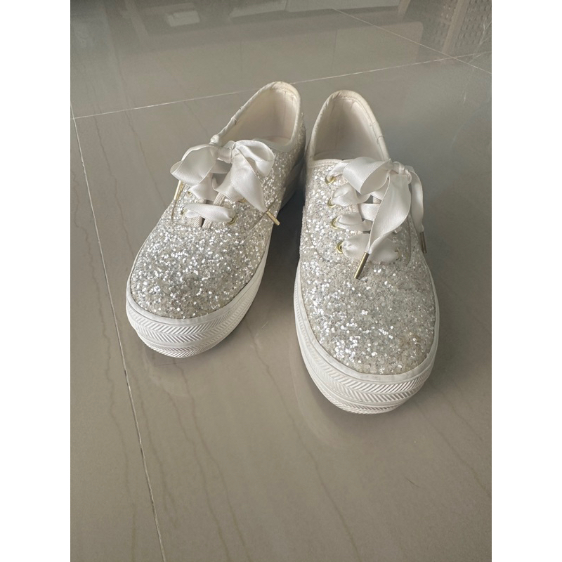 รองเท้า keds x kade spade สีครีม เลื่อม