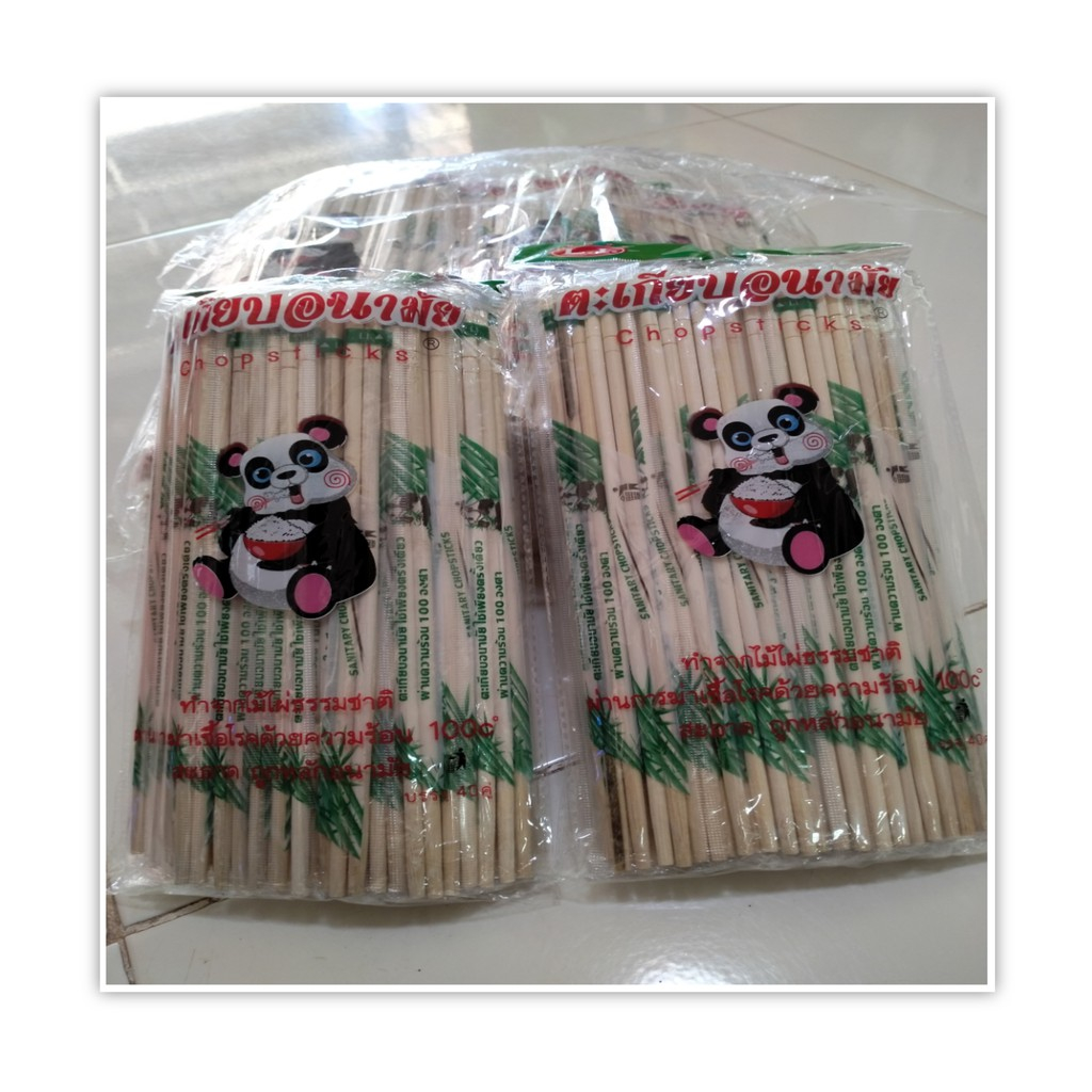 ตะเกียบไม้ไผ่ตะเกียบกินทิ้ง ตะเกียบกินแล้วทิ้ง (ตราแพนด้า) 1 แพ็ค 70 คู่ ขายยกโหล 12แพ็ค เท่ากับ 840คู่