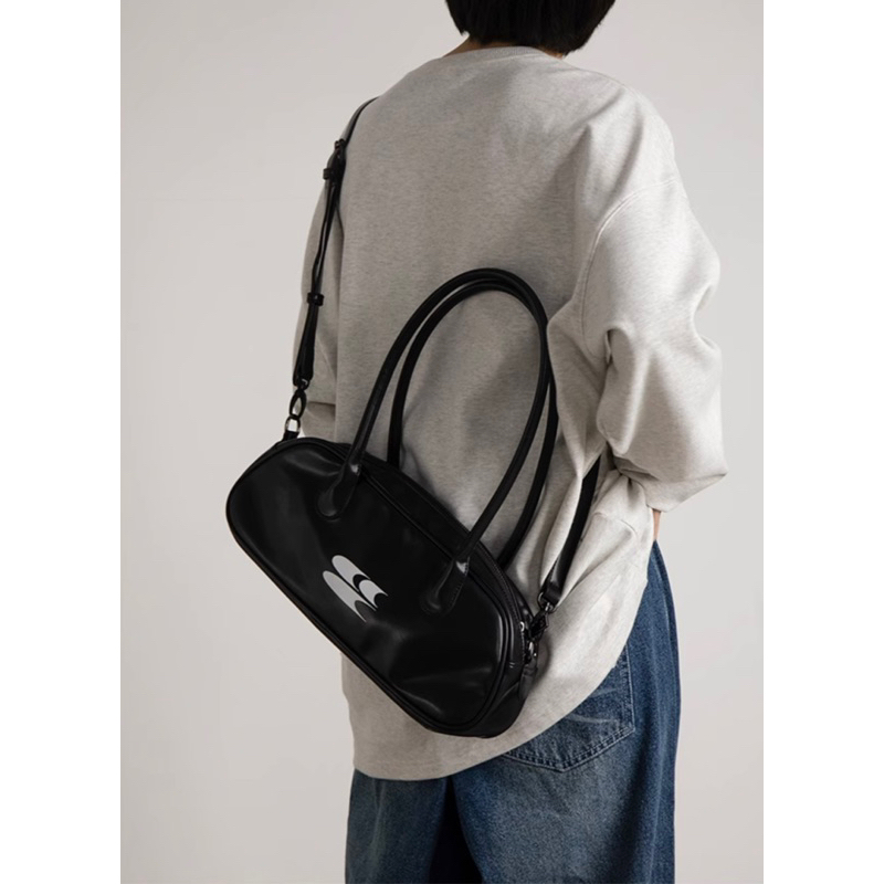CryingCenter กระเป๋าหนังสะพายข้าง/ครอสบอดี้ Baguette Bag