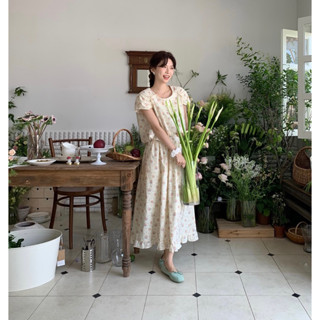 [4295] เซ็ตเสื้อ+กระโปรงยาว
