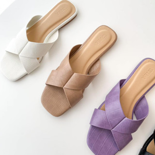 WILA SHOE รองเท้าแตะผู้หญิง หน้าเท้ากว้าง รุ่นโมจิมี ของพร้อมส่ง รองเท้าผู้หญิง