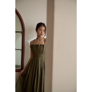 FABLAB DUNNE Camilia Dress (olive) เดรสสายเดี่ยวสไตล์มินิมอล