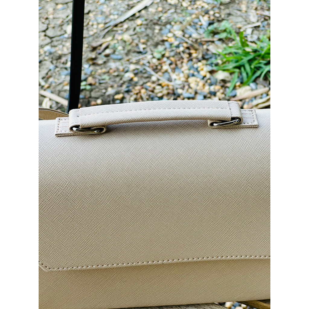 BELINE Mystic กระเป๋าสะพายข้างผู้หญิง กระเป๋าหนัง PU ดีไซน์เรียบหรู สายปรับได้ Made in Thailand - รูปที่ 6