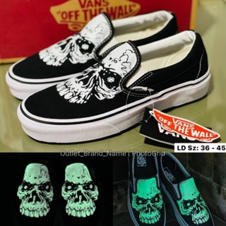 รองเท้า Vans Slip On ลายหัวกระโหลก ชาย หญิง สินค้าใหม่มือ 1 ( พร้อมส่ง ของแท้💯 )