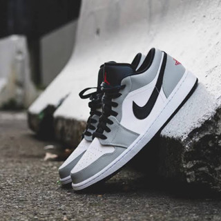 Nike Air Jordan 1 Low “Ligh Smoke Grey”