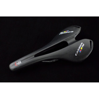 เบาะจักรยาน Full Carbon น้ำหนักเบา!!