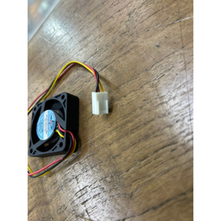 Fan Brushless DC Fan 12V DC 2pin 3.8cm.*3.8cm