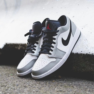 (พร้อมส่ง) Nike Air Jordan 1 Low "Light Smoke Grey" (แท้100%)