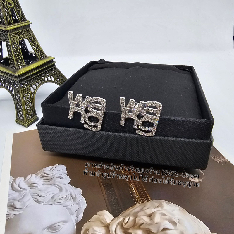 Alexander Wang Stud Earrings with crystal ต่างหู WANG ประดับคริสตัล อะไหล่เงิน งานส่วย ภาพถ่ายงานจริง แนะนำเลยขายดีสุด