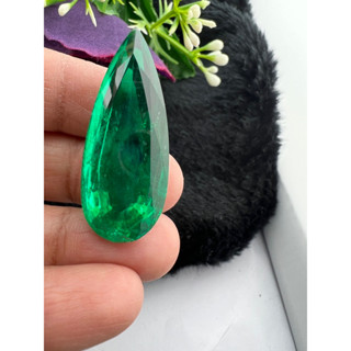 lab emerald huge pear drop shape 38 carsts 1 pieces size 15x38 mm