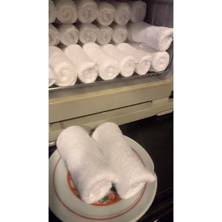 ผ้าเย็น ผ้าขนหนู cold towel face towel ผ้าเช็ดมือ ขนาด 10 x 10 นิ้ว คอตตอน 100% ผ้าร้อน ผ้าwelcome