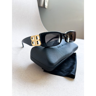 Balenciaga Dynasty Rectangular Sunglasses BB0096S ร้านแอมขายของแท้ทุกชิ้นค่ะ