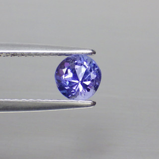 พลอย แทนซาไนท์ ธรรมชาติ แท้ ( Natural Tanzanite ) หนัก 0.90 กะรัต