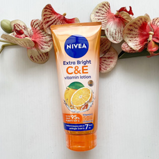 180, 320 ml. ผลิต 09/22 Nivea Extra White C&amp;E Vitamin Lotion นีเวีย เอ็กซ์ตร้า ไวท์ ซี แอนด์ อี วิตามิน โลชั่น สีส้ม