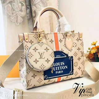 OnTheGo PM Monogram Canvas / crossbody tote bag ดีไซน์ใหม่ 2023 พร้อมใบเล็ก กระเป๋าทรงโท้ท