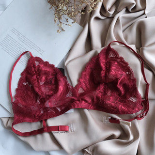 บราเดี่ยว (สีแดง) รุ่น Basic bra