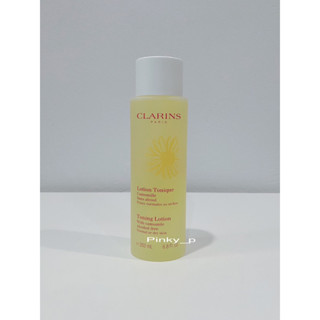 โทนเนอร์ บำรุงผิวชุ่มชื้น Clarins Toning Lotion With Camomile / 200 ml