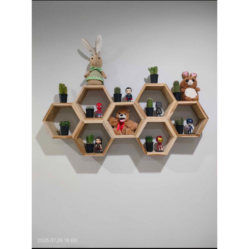 ชุดรังผึ้งDIYแขวนผนัง ไม้สักทอง7ช่อง