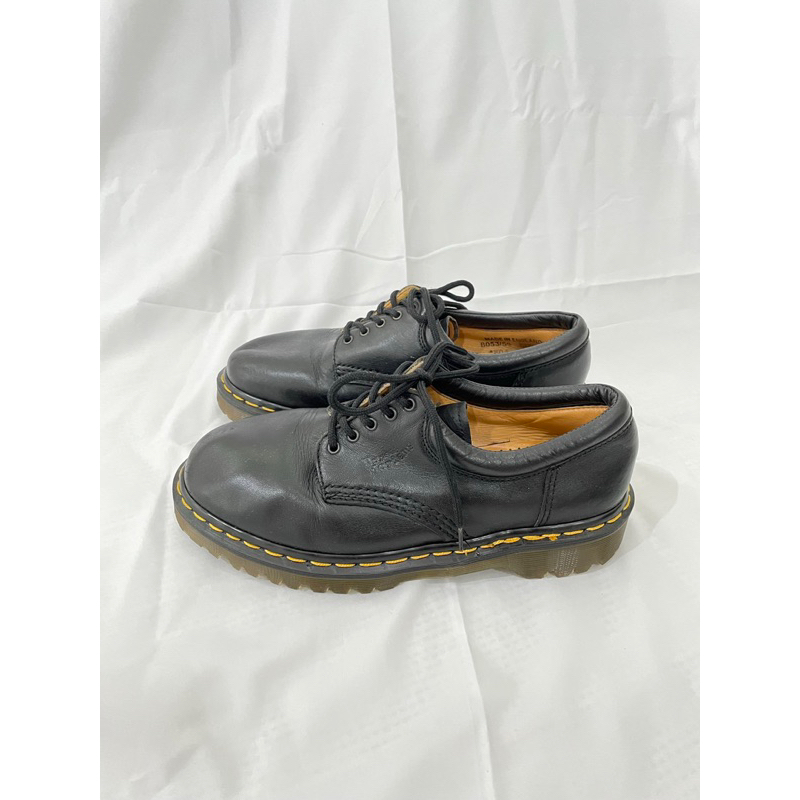 DR. MARTENS 8053 ENGLAND