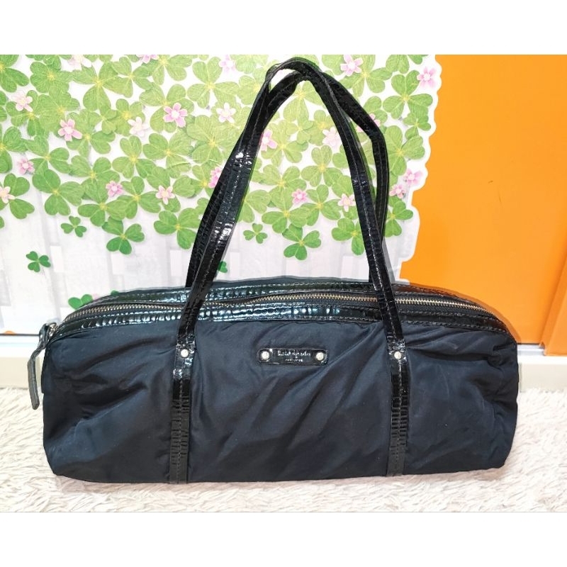 Kate Spade new york sholder bag ของแท้ 💯% มือ 2 สภาพ 70% มีตำหนิตามรูป